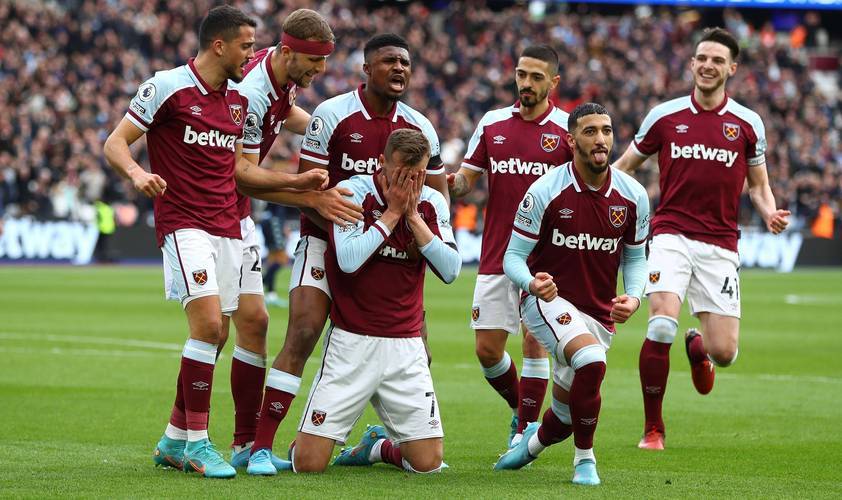 邦马蒂：对今年金球奖其实没太多期待；向梅西发起冲击？不会