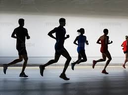 国脚助攻完成制胜球，球迷沸腾