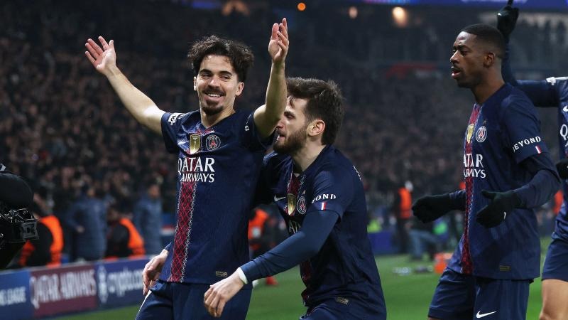 佩杜拉：尤里-阿尔贝托转会费降至2500万欧，但罗马没有进展